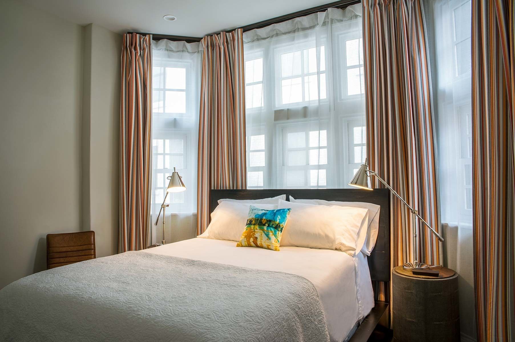 Standard Studio, 1 Queen Bed | Egyptian cotton sheets, premium bedding, pillowtop beds, in-room safe