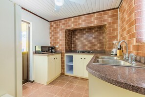 Private kitchen - Old Aloe House (Savaneta)