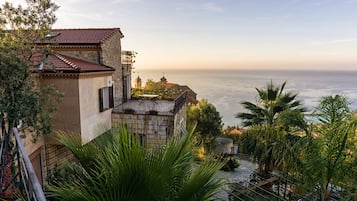 Quang cảnh nhìn từ nơi lưu trú