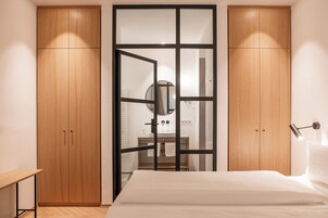 Apartamento superior, 2 baños, vistas a la ciudad | Exterior