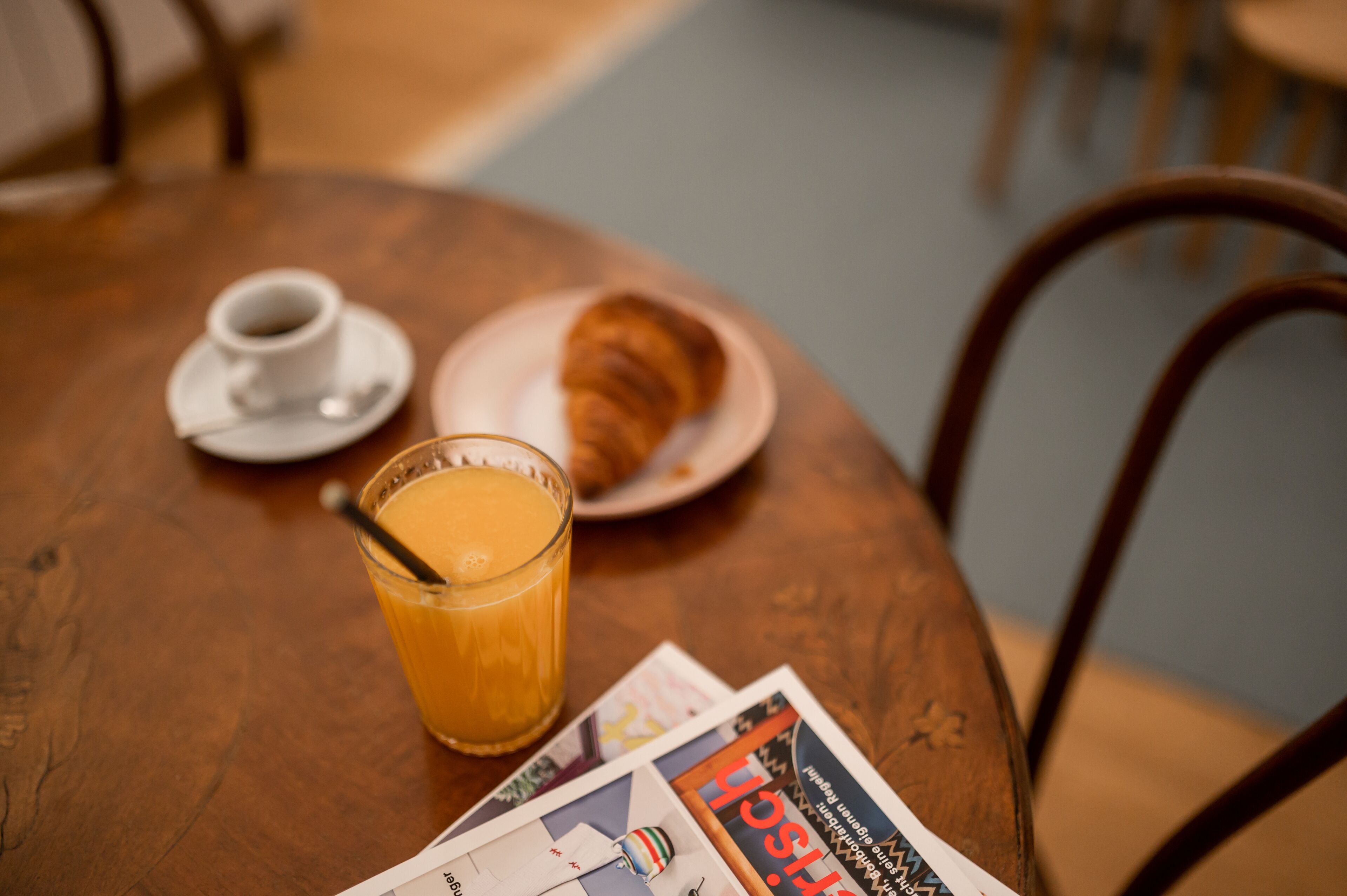 Kaffee und/oder Kaffeemaschine