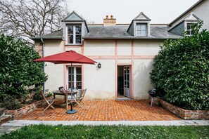 Exterior - Chateau de Lourdes Cancale - St Malo (Saint-Meloir-des-Ondes)