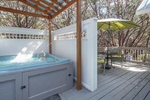 Casa de campo familiar, 1 cama de matrimonio grande con sofá cama | Bañera de hidromasaje privada