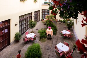 Courtyard view - Hotel Restaurant Kollar Göbl (Deutschlandsberg)