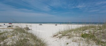 Villas 102 [2/2] Free Activities! & Wifi Pool Beach Tennis
