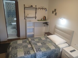 Basic Twin Room, Courtyard View | Premium bedding, individually decorated, individually furnished - Ena Serenity Boutique Hotel (Selçuk)