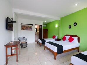 Minibar, rideaux occultants, Wi-Fi gratuit, draps fournis