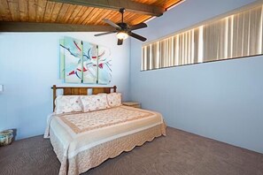 Room - Kksr 5-304 Direct Oceanfront Corner Penthouse! (Kailua-Kona)