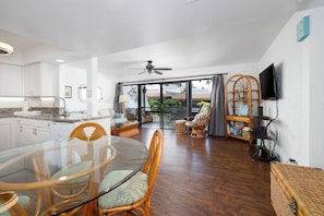 Lägenhet - 1 kingsize-säng med bäddsoffa (Casa De Emdeko 330) | Restauranger