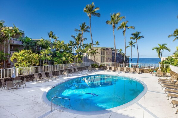 Pool - Alii Villas 340 (Kailua-Kona)