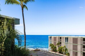 Property grounds - Alii Villas 340 (Kailua-Kona)