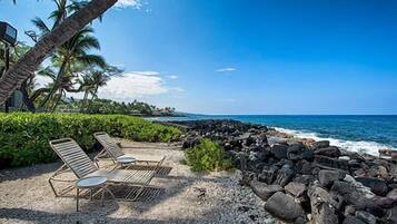Condo, 1 King Bed (Kona Isle E23) | Beach | On the beach