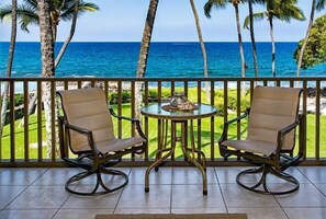 Apartment, 1 King-Bett (Kona Isle E23) | Blick vom Balkon