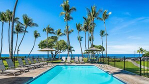 Condo, 1 giường cỡ queen và sofa giường (Kona Isle B31) | Hồ bơi | Hồ bơi ngoài trời 