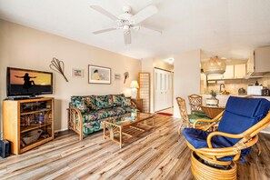 Condo, 1 cama Queen size y sofá cama (Kona Isle B31) | Interior