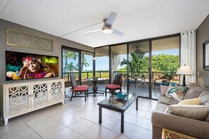 Condo, 1 Queen Bed with Sofa bed (Kona Pacific B409) | Living area - Kona Pacific B409 (Kailua-Kona)