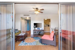 Condo, 1 Queen Bed with Sofa bed (Kona Plaza#217) | Living area | TV