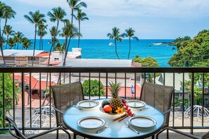 Condo, 1 King Bed (Kona Plaza#402) | Outdoor dining - Kona Plaza#402 (Kailua-Kona)