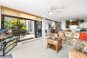Condo, varias camas, vista al océano (Keauhou Kona Surf & Racquet Club #3-1) | Interior