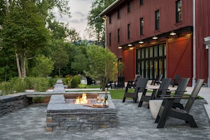 Área de parrillas y picnic