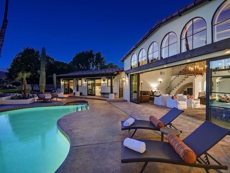 ์ผ์ธ ์คํ ์์กฐ