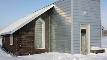 Deluxe Cottage, Multiple Beds, Valley View | Individually decorated, individually furnished, soundproofing
