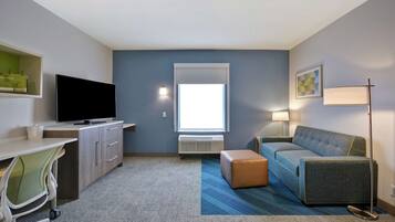 Pillowtop beds, desk, laptop workspace, blackout drapes