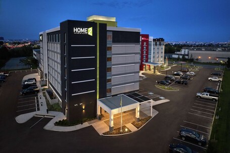 Home2 Suites by Hilton Toronto Brampton - Image 2