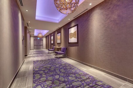 Home2 Suites by Hilton Toronto Brampton - Image 42