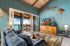 Condo, Multiple Beds, Partial Ocean View (Keauhou Kona Surf & Racquet Club #5-3) | Living area | 43-inch flat-screen TV with cable channels, TV, DVD player