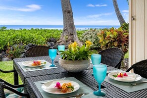 Condo, 1 King Bed, Mountain View (Keauhou Kona Surf & Racquet Club Town) | Outdoor dining