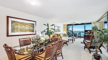 Condo, Multiple Beds, Ocean View (Keauhou Kona Surf & Racquet Club#3-20) | Dining
