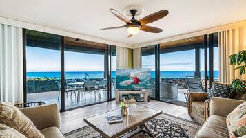 Condo, Multiple Beds, Ocean View (Keauhou Kona Surf & Racquet Club #5-1) | Living area