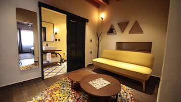 Junior King (2) | Premium bedding, in-room safe, desk, blackout curtains