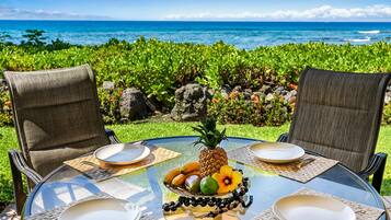 Condo, 2 Queen Beds (Keauhou Kona Surf & Racket Club Townh) | Outdoor dining