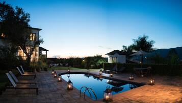 Outdoor pool, free pool cabanas, pool umbrellas