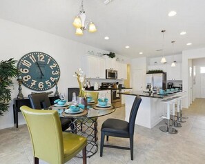 House, Multiple Beds (1339YC 5 Beds Westhaven with spa game) | In-room dining - 1339yc 5 Beds Westhaven With spa Game Room (Bartow)