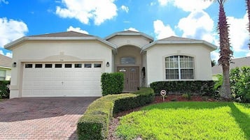 House, Multiple Beds (Highlands Reserve Golf Community 4 be) | Front of property