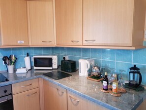 公寓 | 私人廚房 | 雪櫃、微波爐、焗爐、爐具