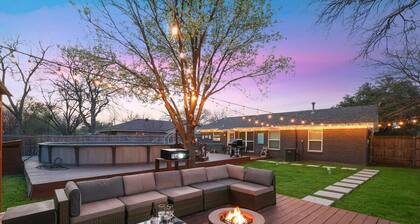 4-BD Luxury Retreat | Pool, Grill, Outdoor Cinema