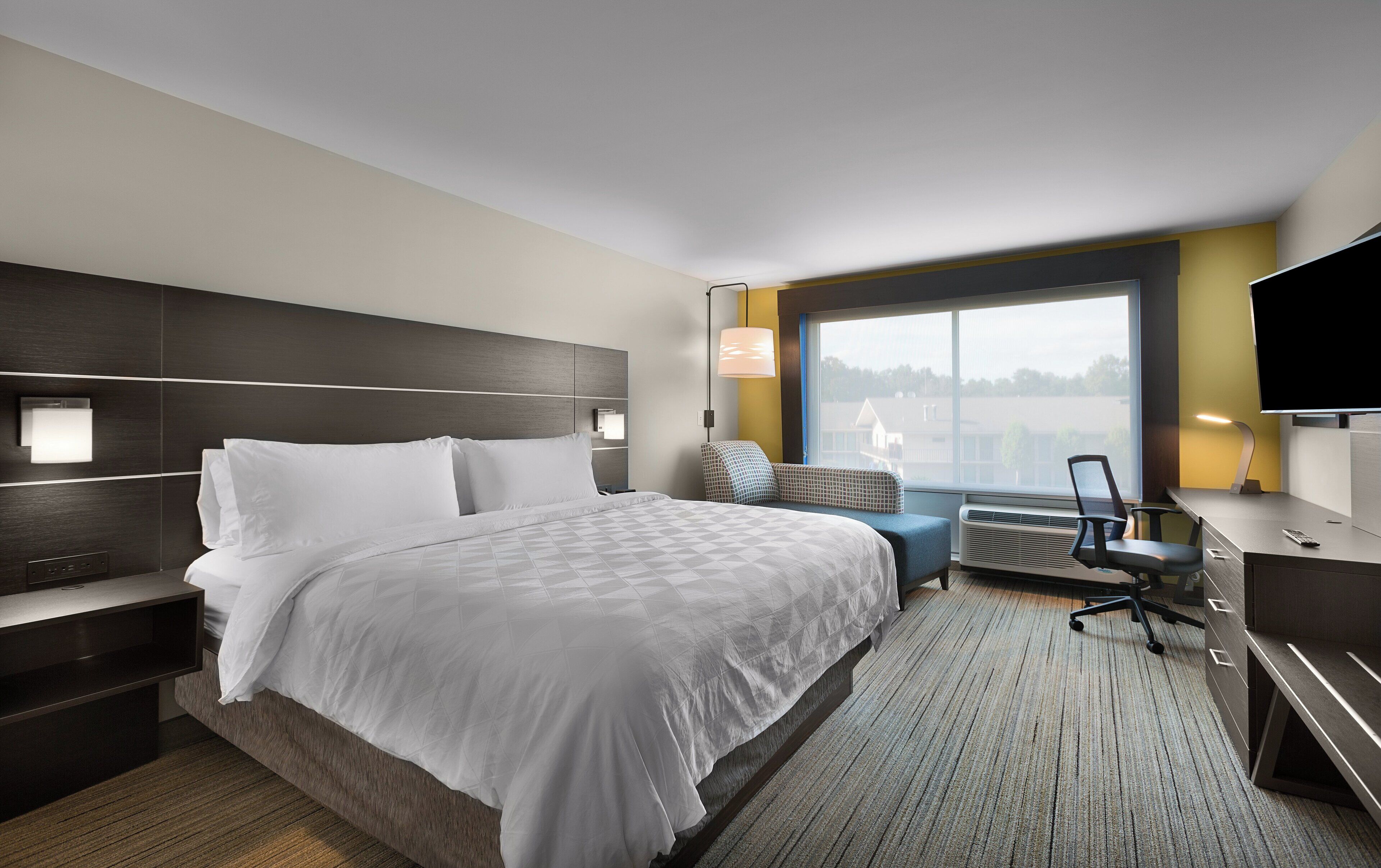 In-room safe, desk, blackout drapes, iron/ironing board