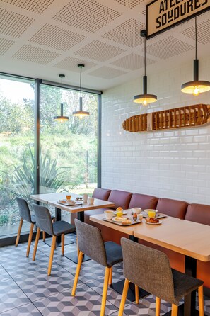 Reception - ibis Styles Bordeaux Lormont (Lormont)