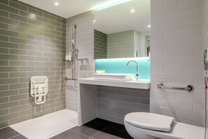 Room, 1 Double Bed with Sofa bed, Accessible | Bathroom | Shower, rainfall showerhead, free toiletries, hair dryer - ibis Styles Bordeaux Lormont (Lormont)