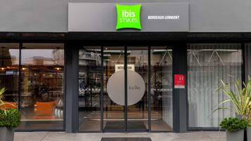 EntrĂ©e de lâhĂ©bergement