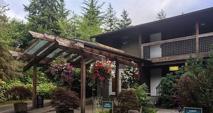 Olympic Suites Inn