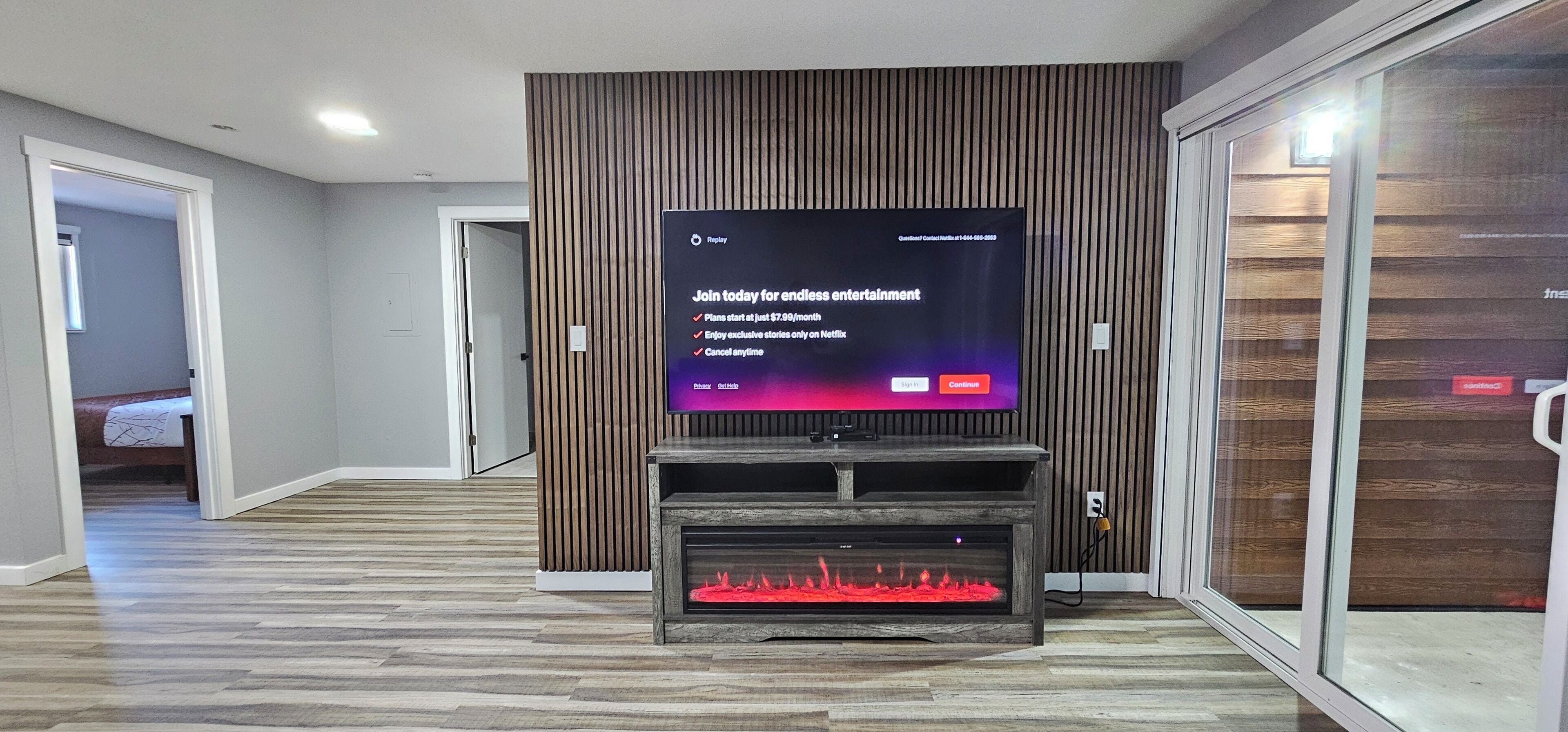 premium suite, 2 bedrooms, non smoking, kitchen | premium bedding, memory-foam beds, desk, laptop workspace