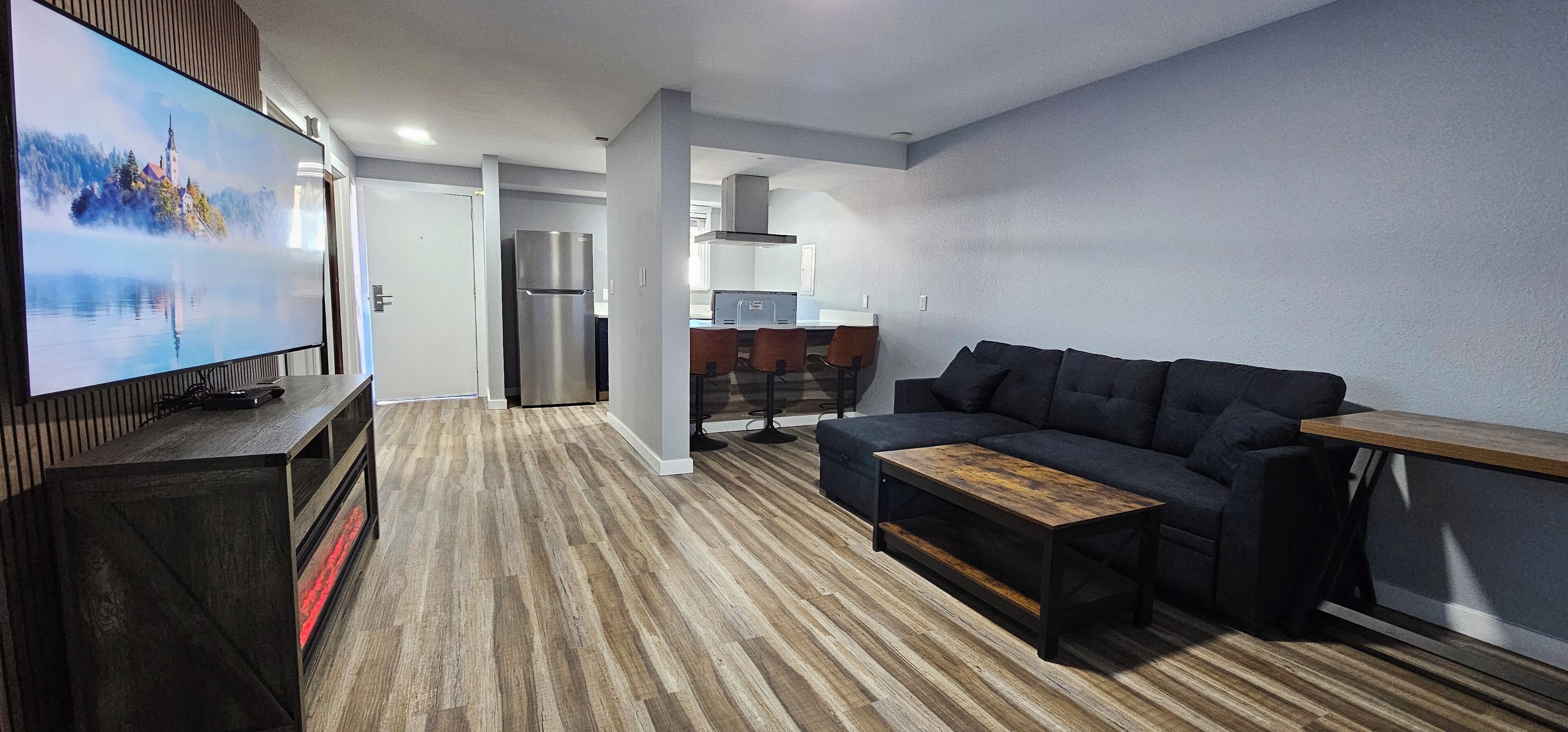 65-inch led tv with satellite channels