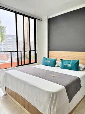 Double Room | Bed sheets - Ayenda 1122 Victoria (Pereira)