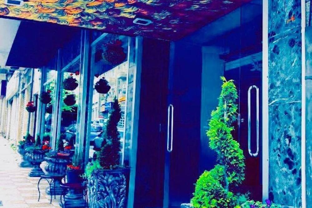 Arabesque Hotel