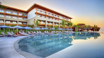 1 bedroom, minibar, in-room safe, desk